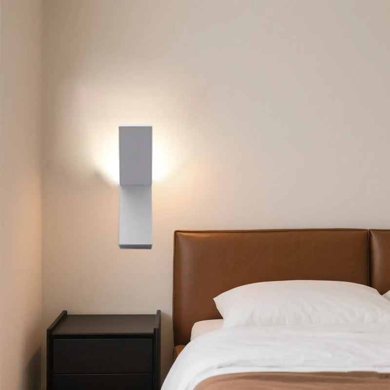 Eared_Plaster_Wall_Lamp_8