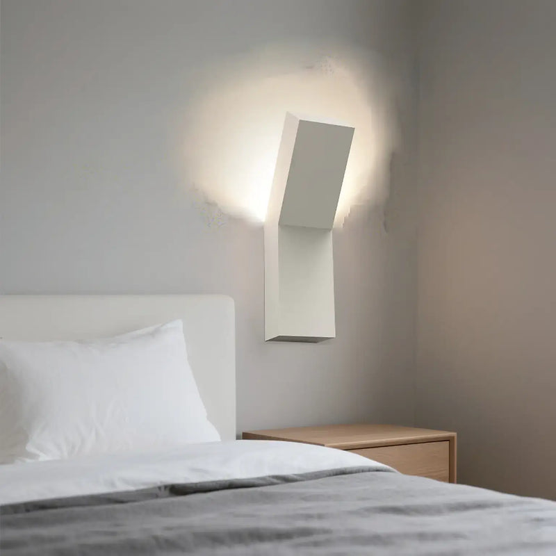 Eared_Plaster_Wall_Lamp_9