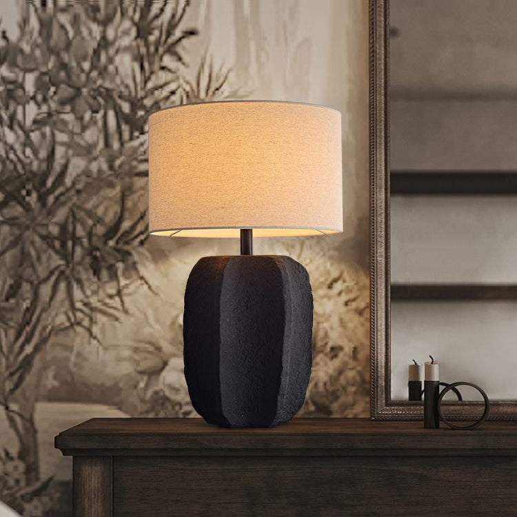Earthy_Artisan_Table_Lamp_1