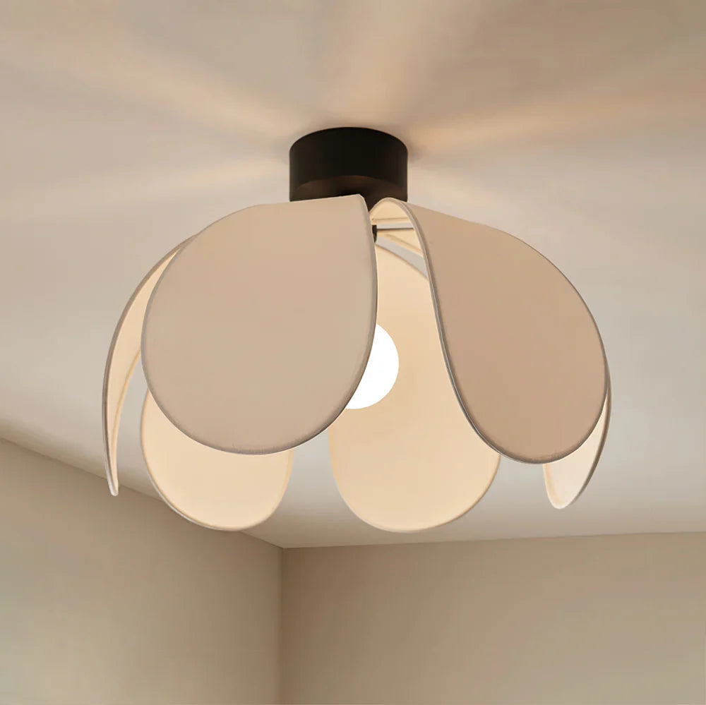 Econio_Petal_Ceiling_Lamp_01