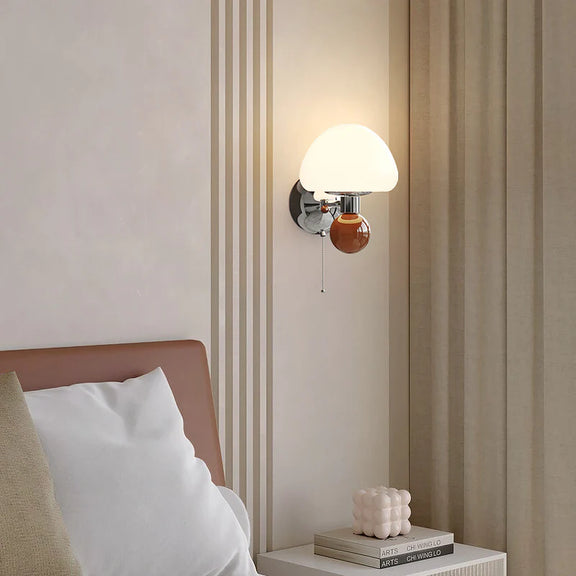 Ezaki_Cream_Wall_Lamp_2