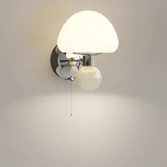Ezaki_Cream_Wall_Lamp_4