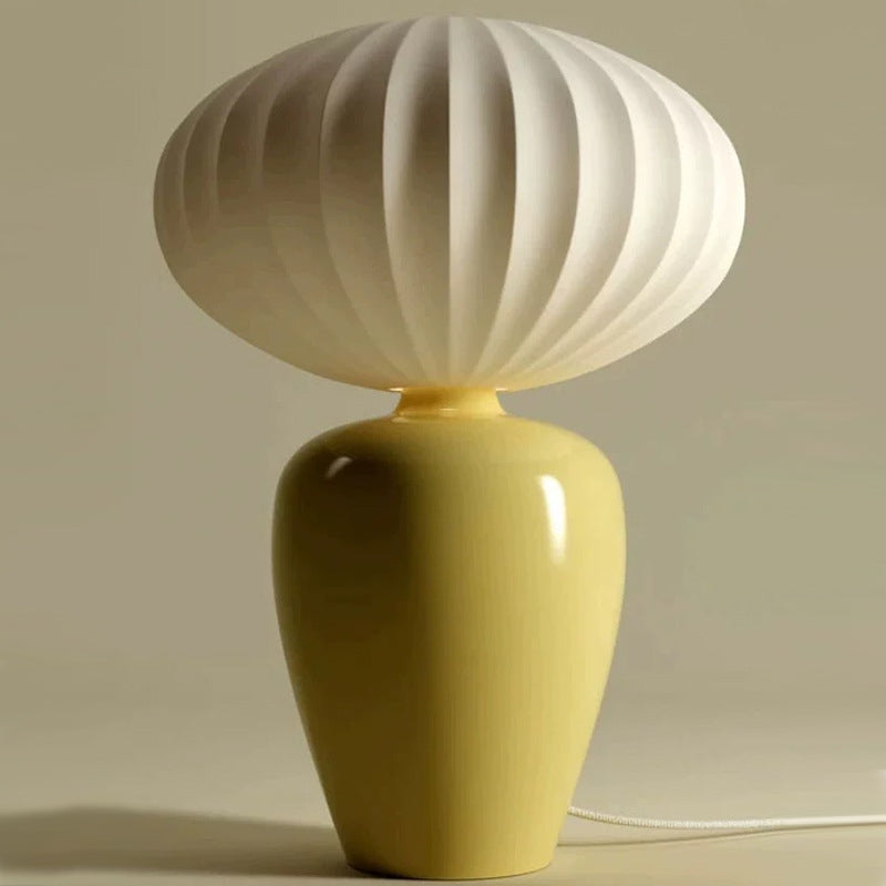 Ferina_Table_Lamp_04