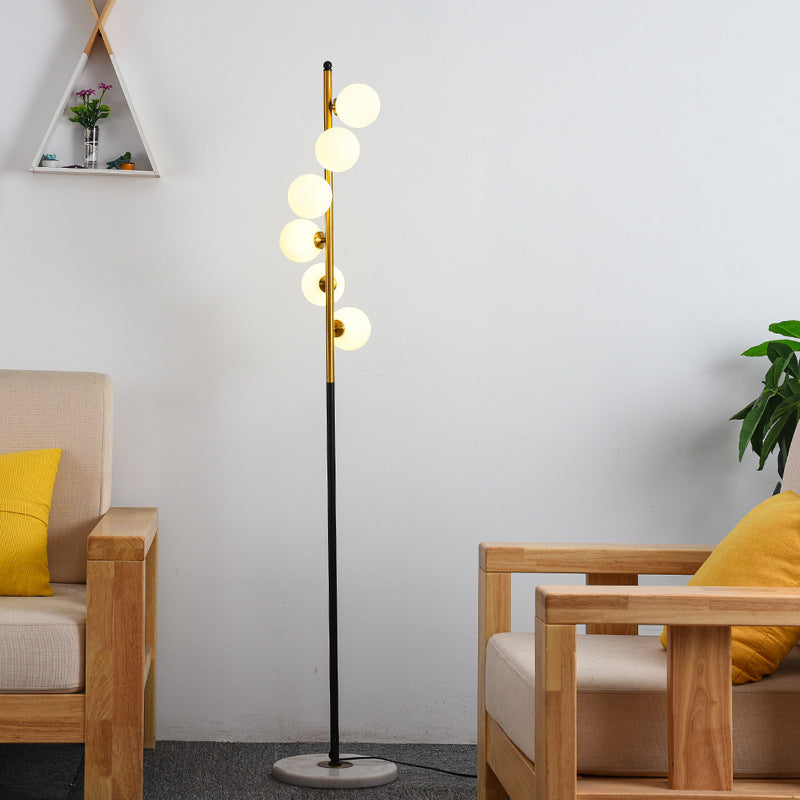 Feynor_Floor_Lamp_04