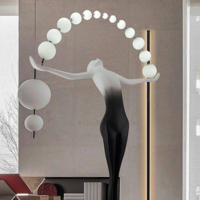 Freedom_Sculpture_Floor_Lamp_02