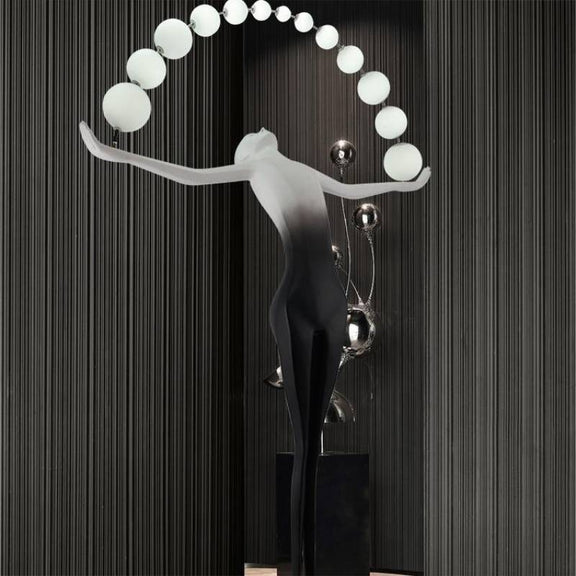 Freedom_Sculpture_Floor_Lamp_03