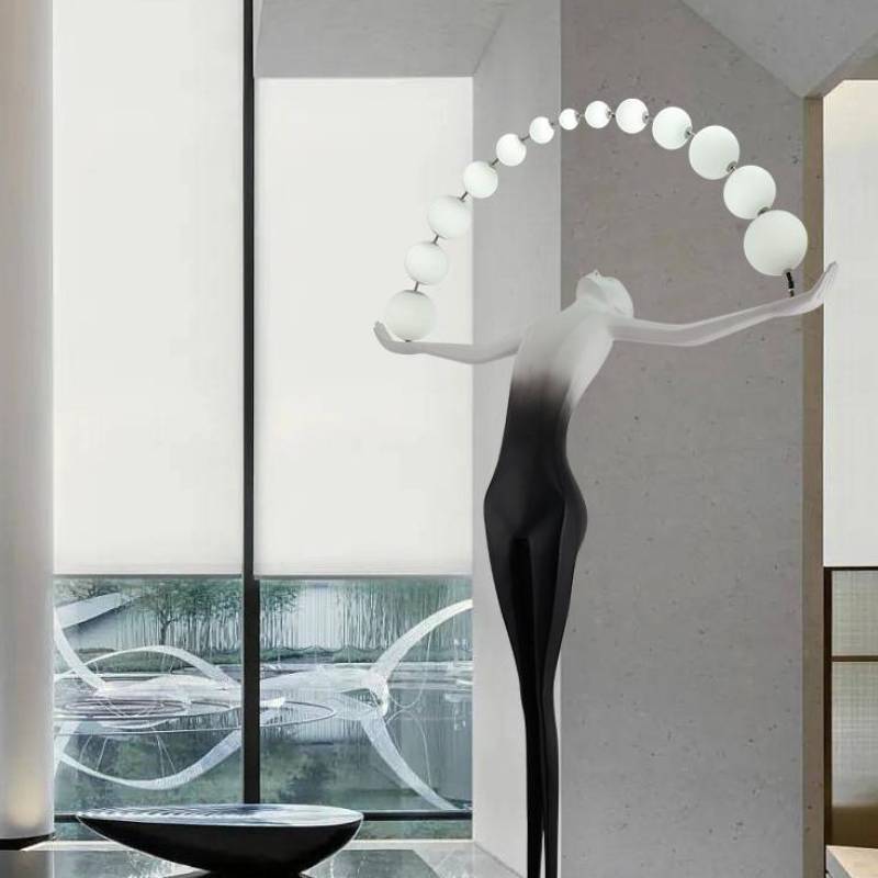 Freedom_Sculpture_Floor_Lamp_04