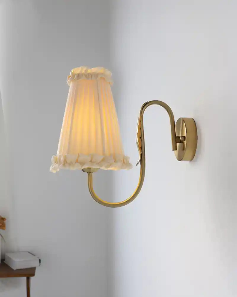 French_pleated_Wall_Lamp_09