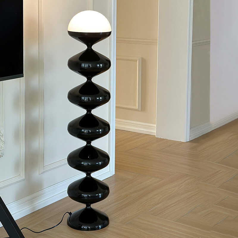 Gallist_Floor_Lamp_06