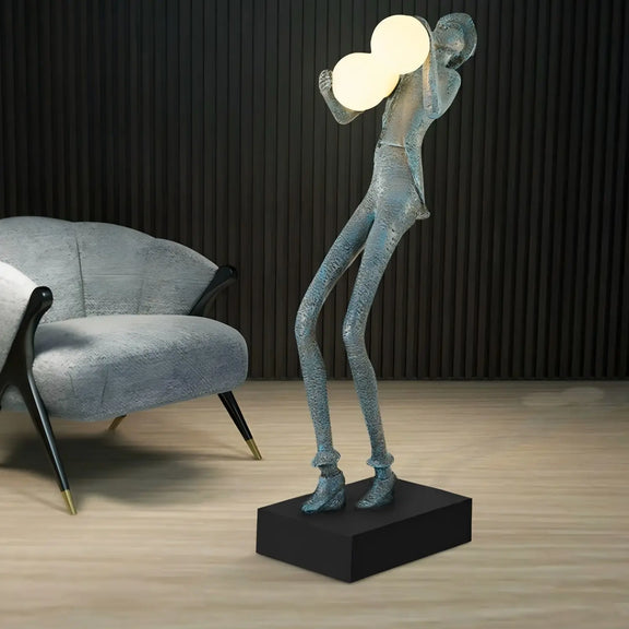 Gentleman_Sculpture_Floor_Lamp_7