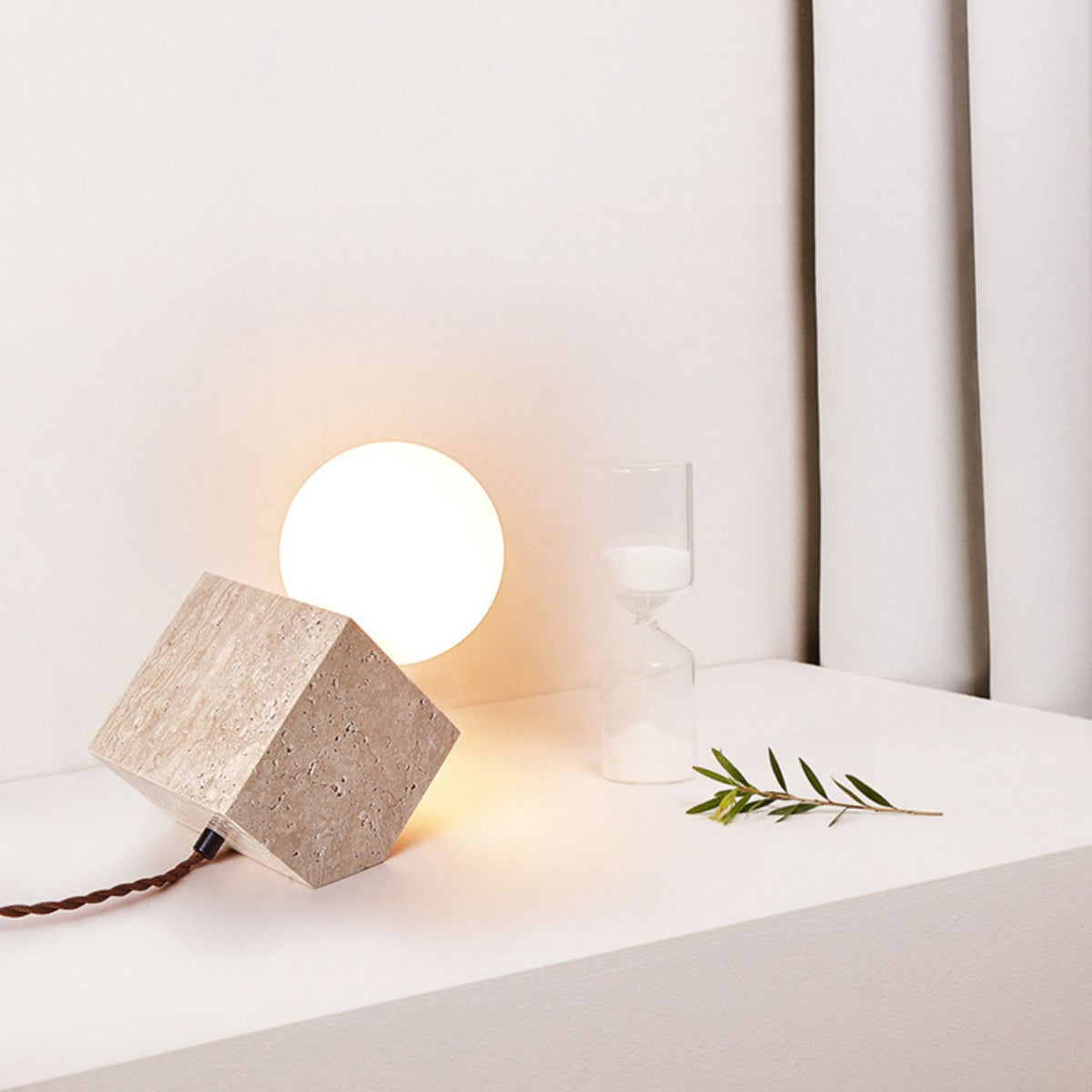 Geometric_Harmony_Table_Lamp_10
