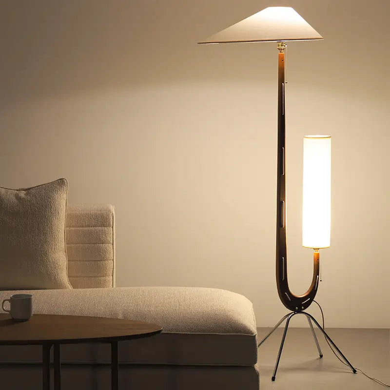 Giraffe Floor Lamp 3