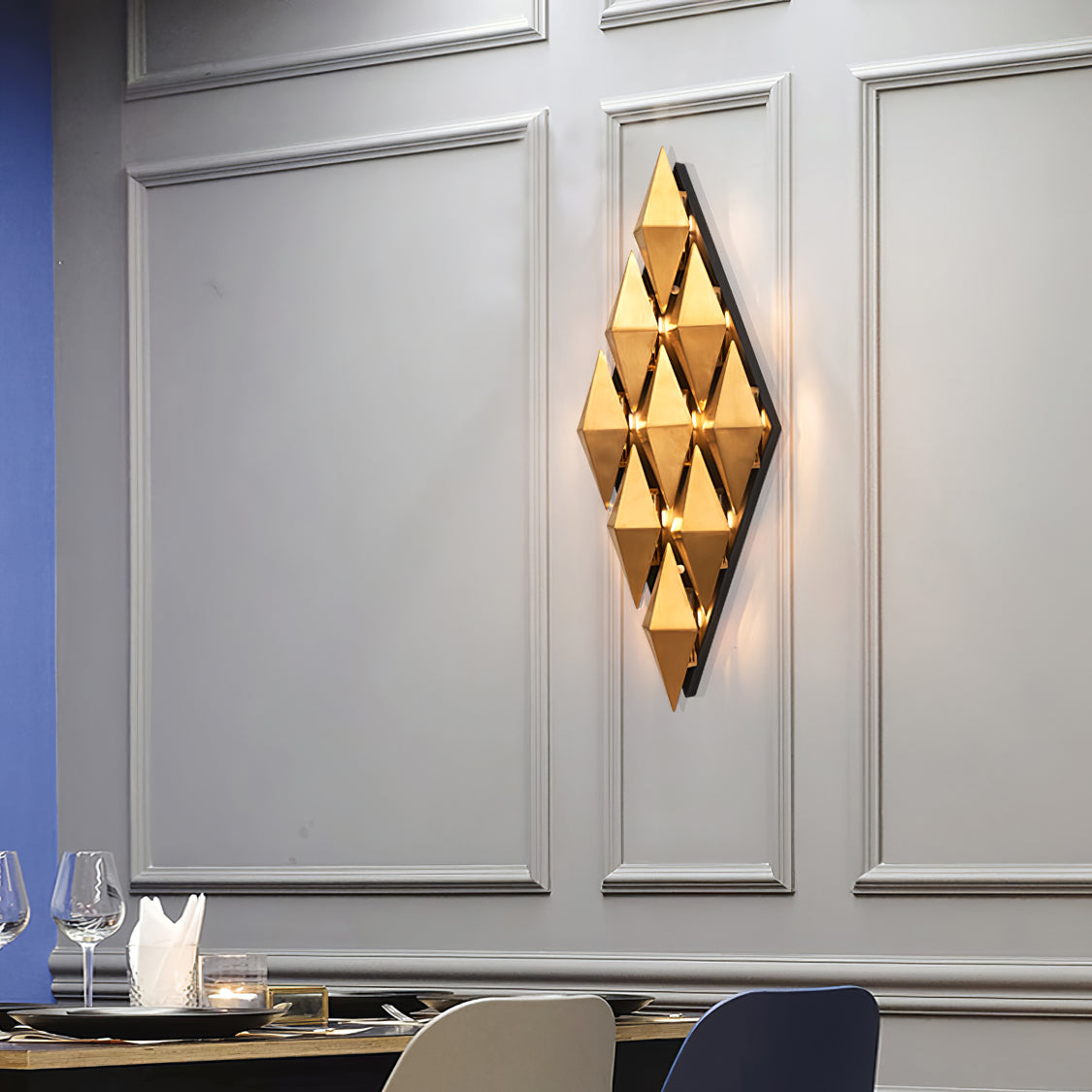 Glowing_Hexagonal_Wall_Lamp_8