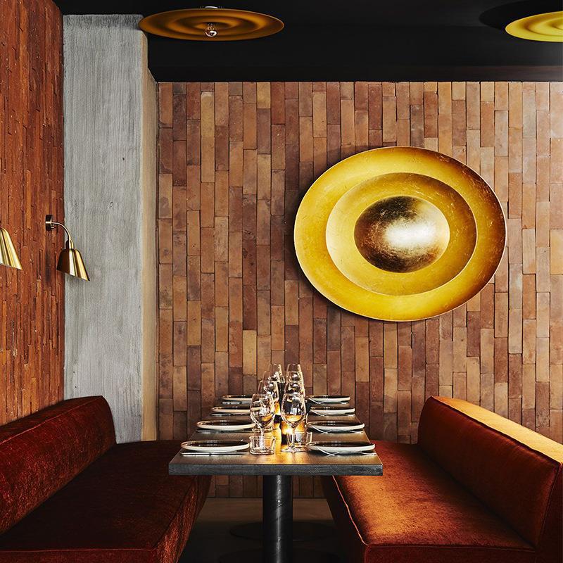 Gold_Round_Wall_Lamp_3