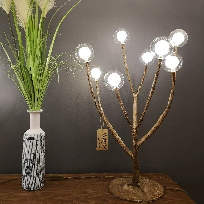 Graceful_Branch_Table_Lamp_2