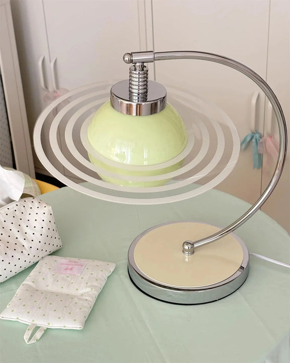 Green_Planet_Table_Lamp_5