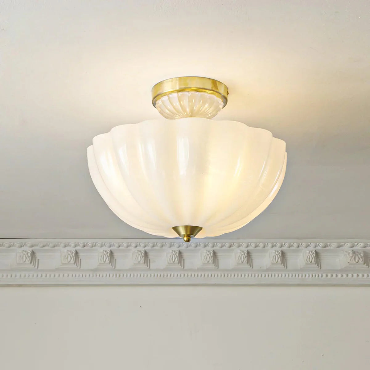 Hillrose_Ceiling_Lamp_1