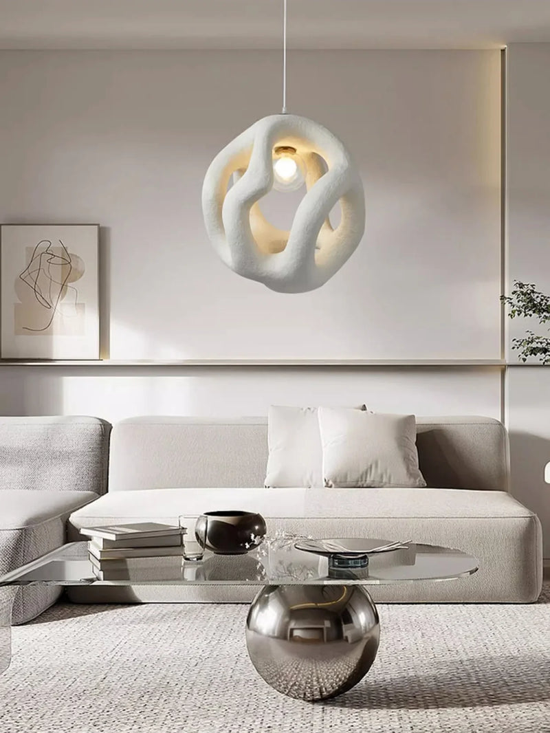 Hollow_Sphere_Pendant_Lamp_04