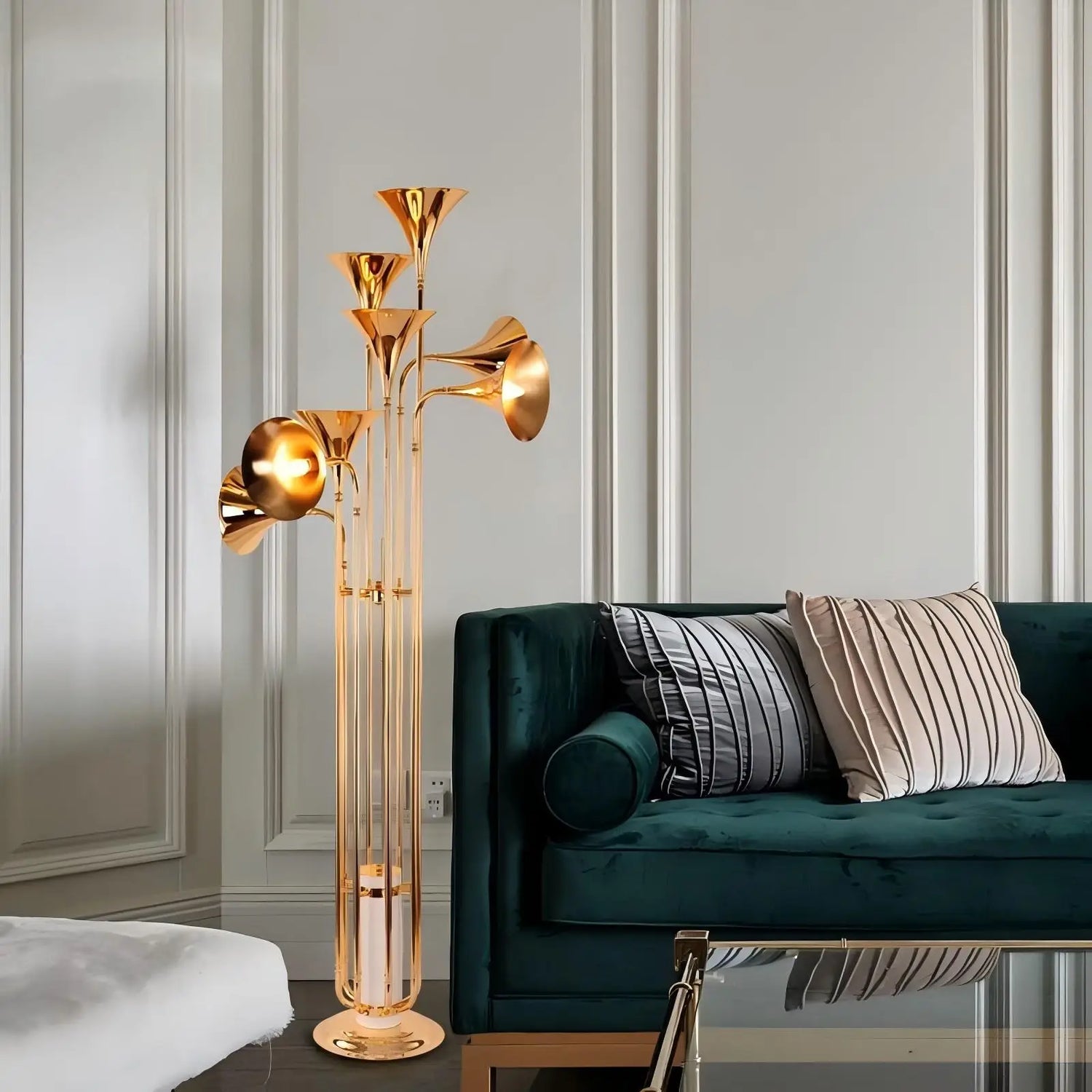 Horn Floor Lamp 3