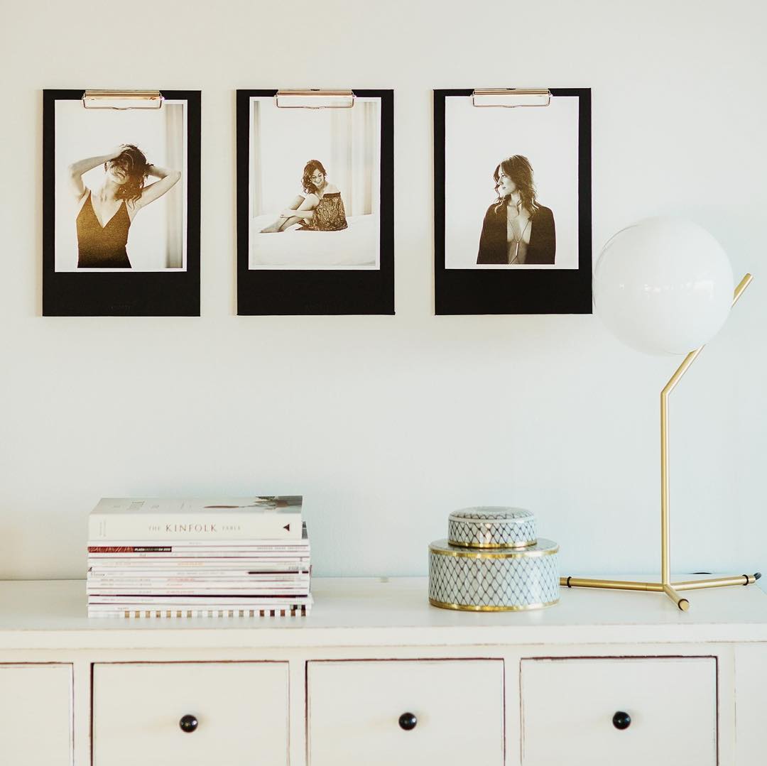 Innovative_Artemide_Table_Lamp_7