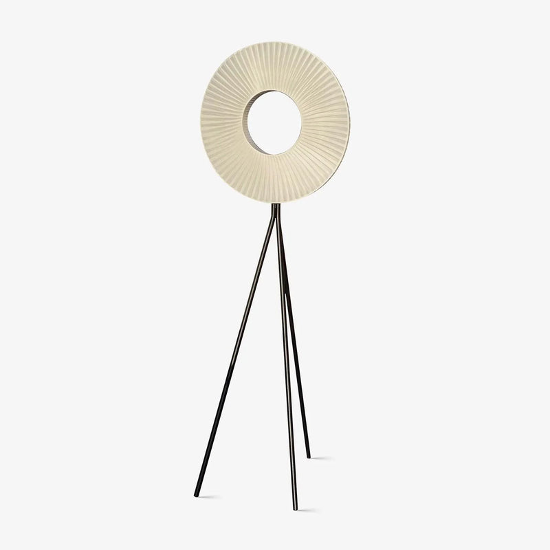 Iris_Floor_Lamp_1