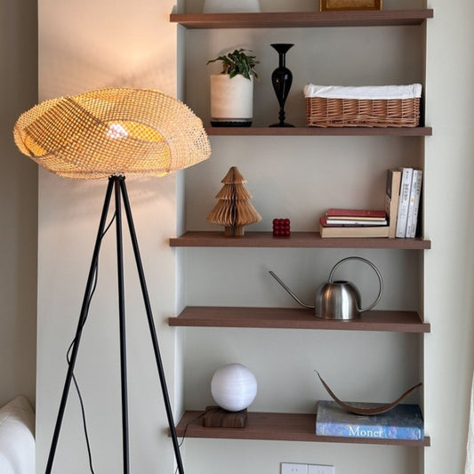 Karvy_Bamboo_Floor_Lamp_02