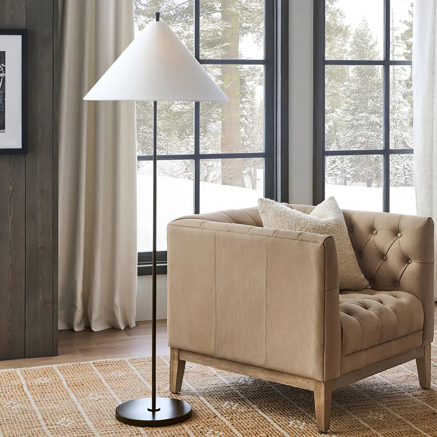 Kellis_Floor_Lamp_09