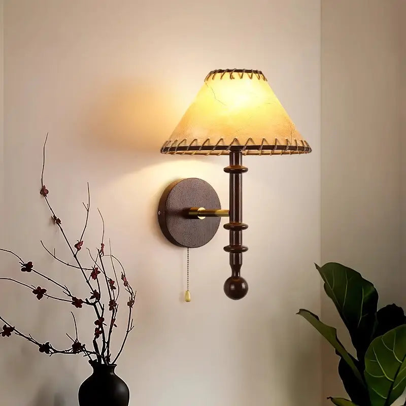 Kibo_Wood_Wall_Lamp_2