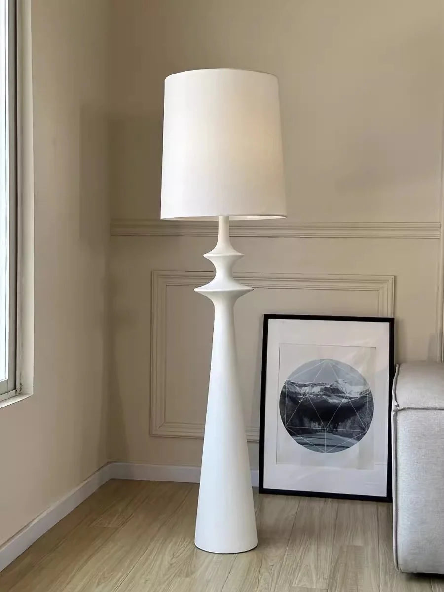Leading_Edge_Floor_Lamp_8