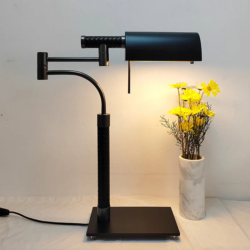 Leko_Industry_Table_Lamp_03