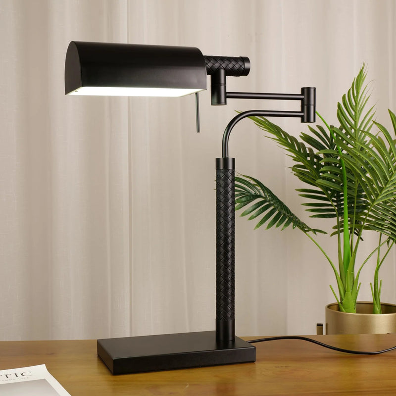 Leko_Industry_Table_Lamp_04