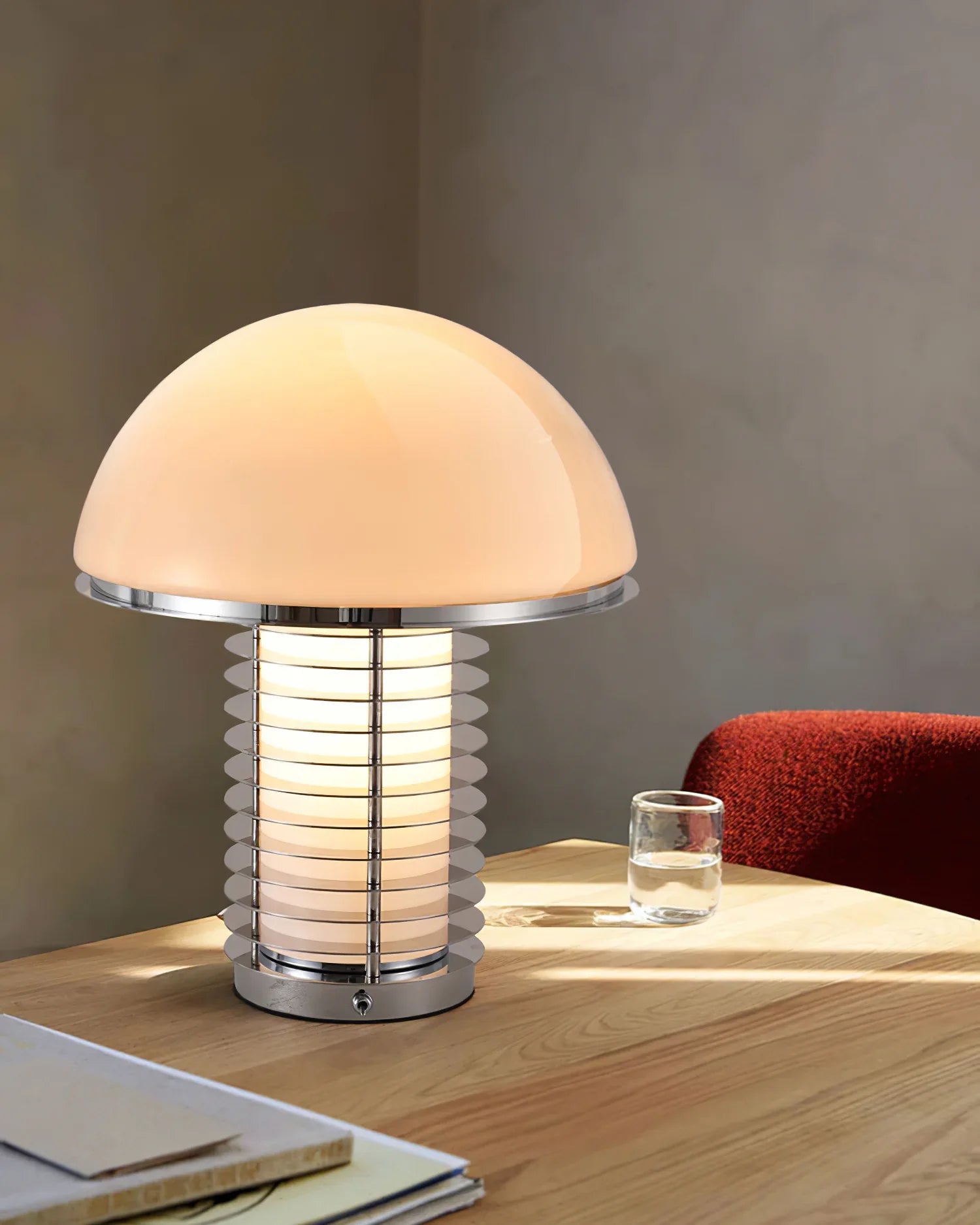 Leuchten_Table_Lamp_6