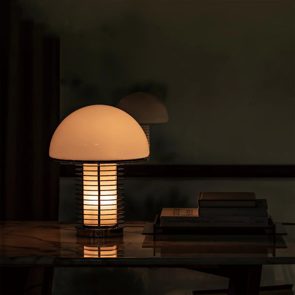 Leuchten_Table_Lamp_8