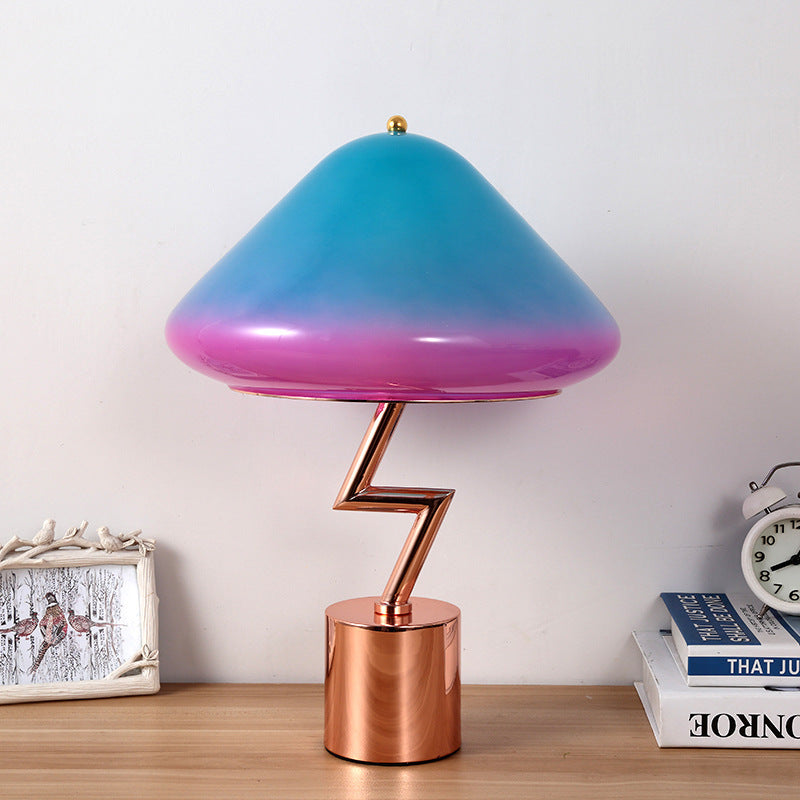 Lightning_Base_Table_Lamp_4