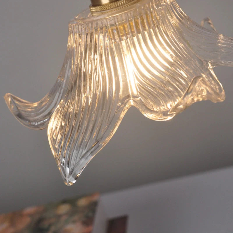 Lily_Pendant_Light_05