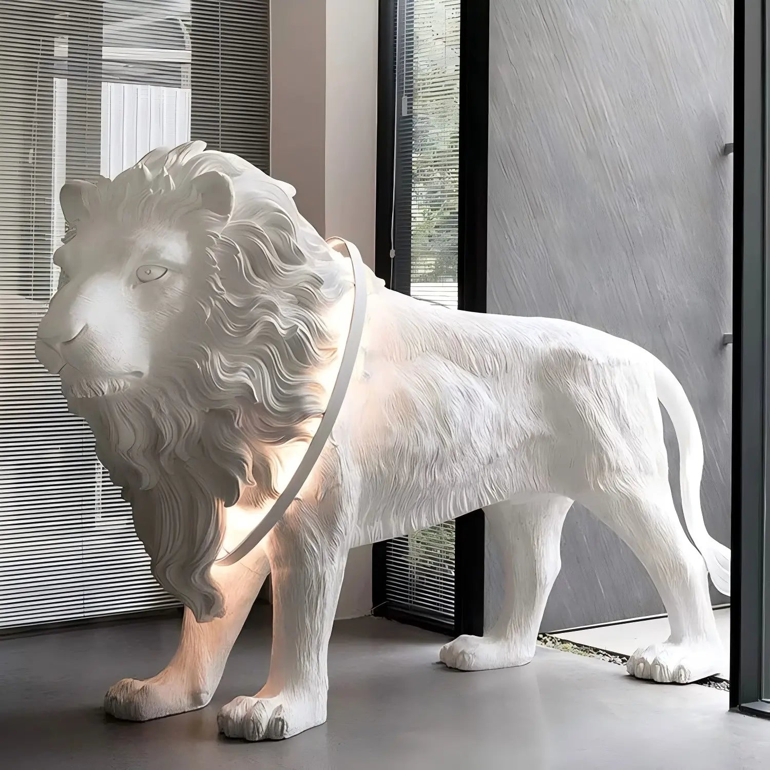 Lion_Sculpture_Floor_Lamp_7