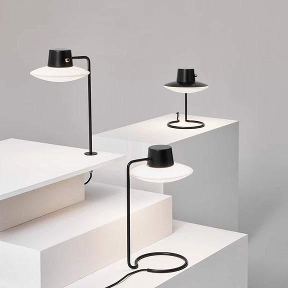 Lorien_Table_Lamp_01