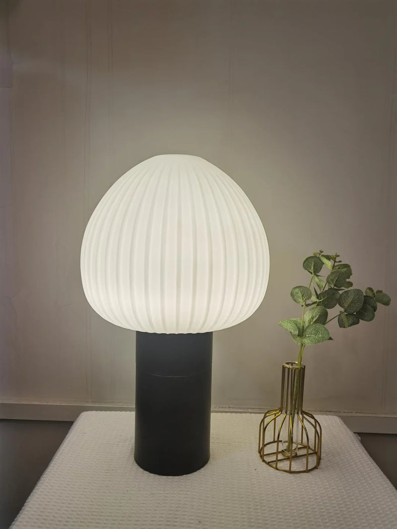 Lotus_Art_Table_Lamp_3