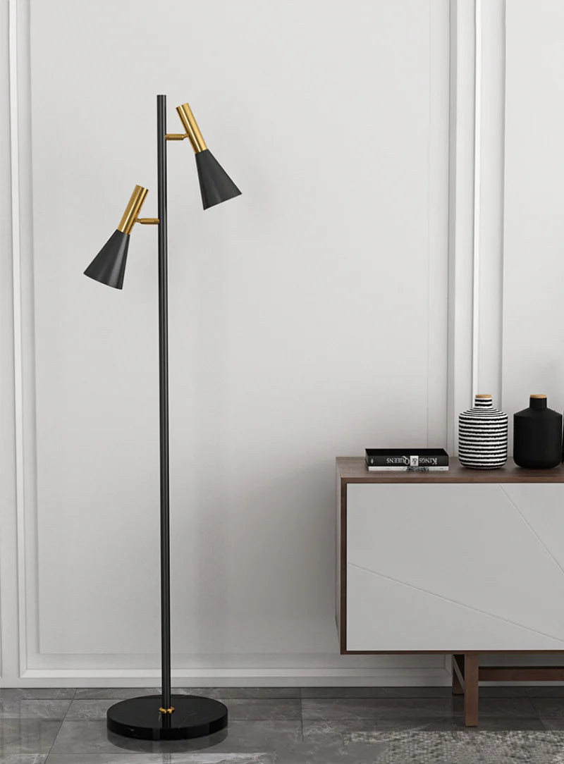 Lron_Mouth_Floor_Lamp_4