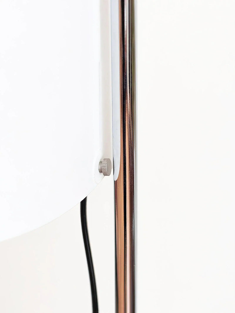 Lupe_Floor_Lamp_10