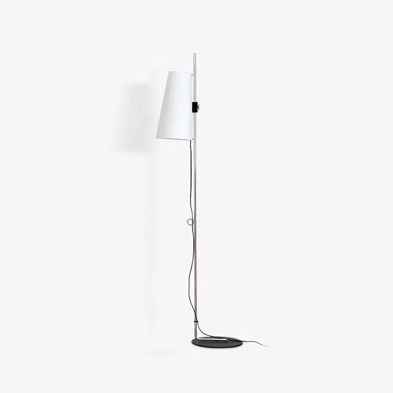 Lupe_Floor_Lamp_11