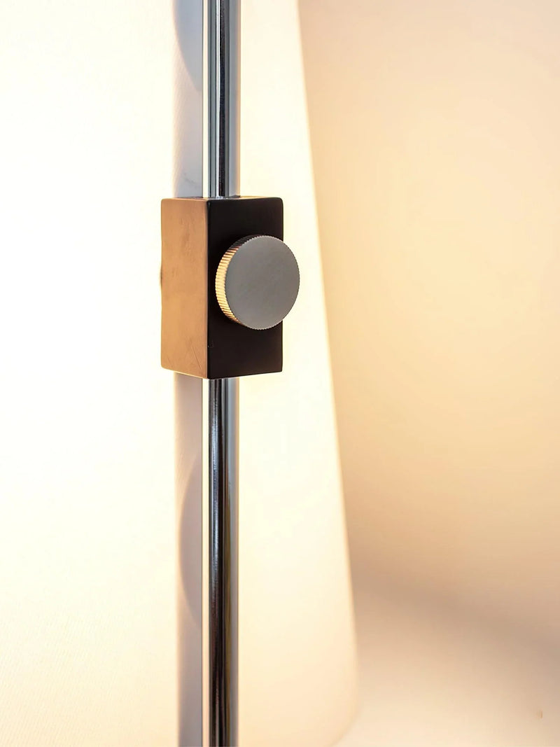 Lupe_Floor_Lamp_13