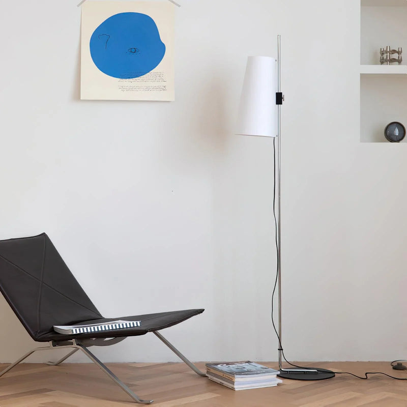 Lupe_Floor_Lamp_16