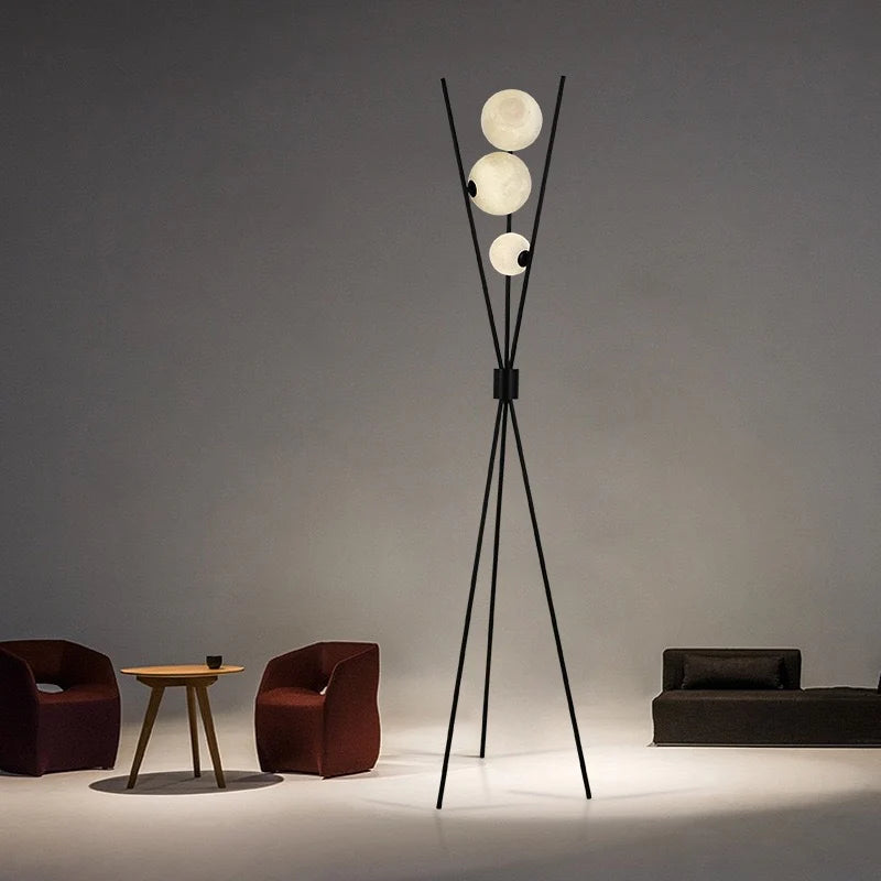 Medi_Triple_Head_Floor_Lamp_01