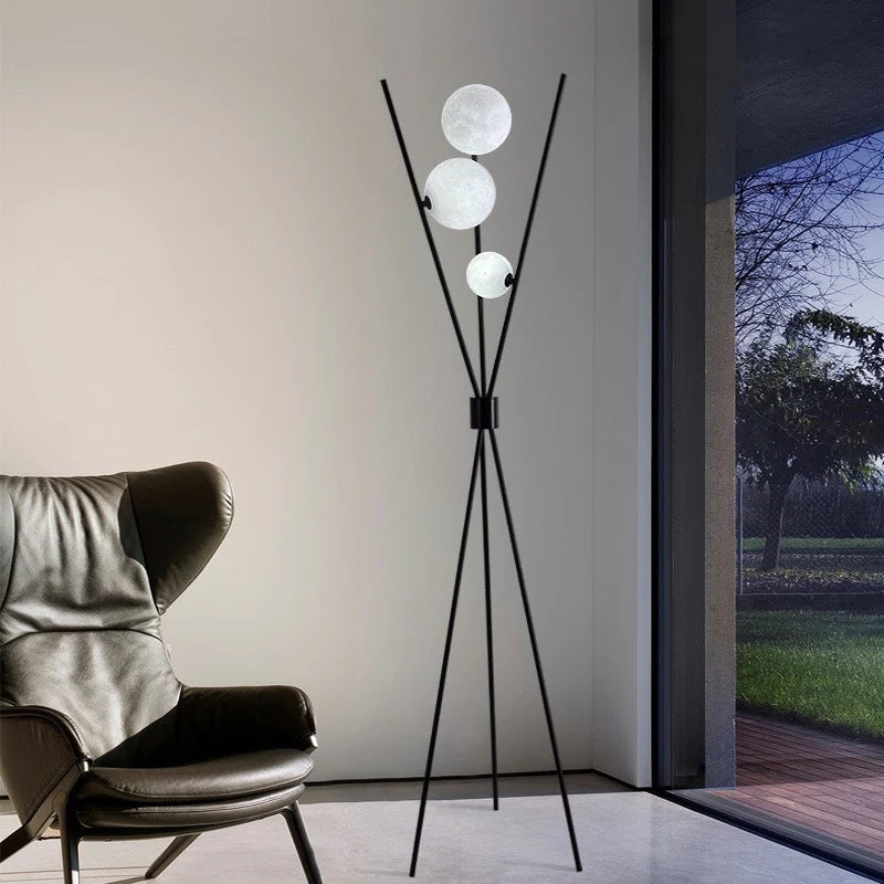 Medi_Triple_Head_Floor_Lamp_03