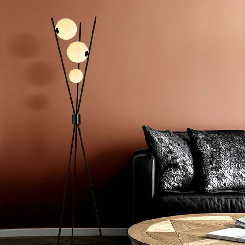 Medi_Triple_Head_Floor_Lamp_04