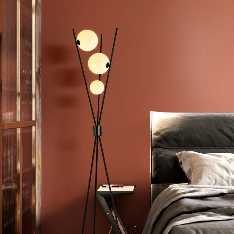 Medi_Triple_Head_Floor_Lamp_06