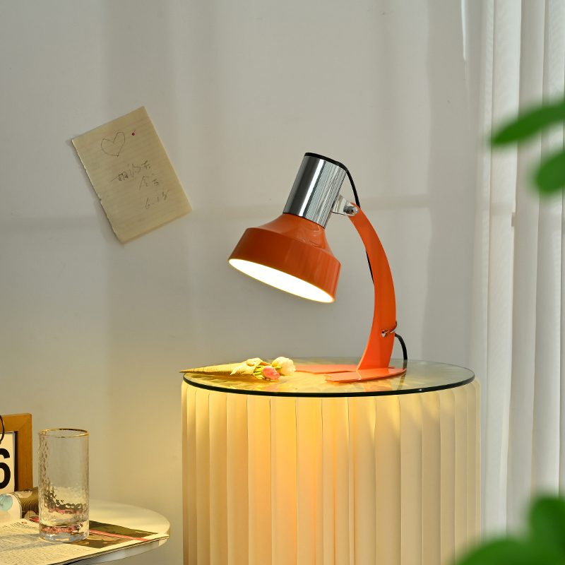 MetallicArc_Table_Lamp_5