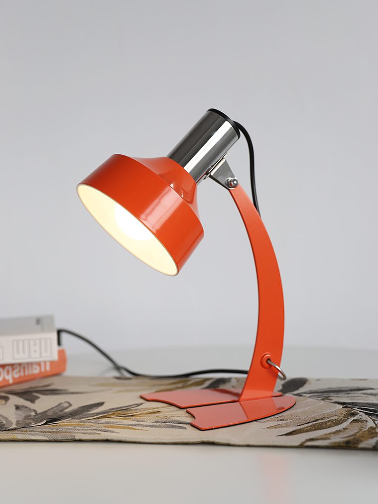 MetallicArc_Table_Lamp_6