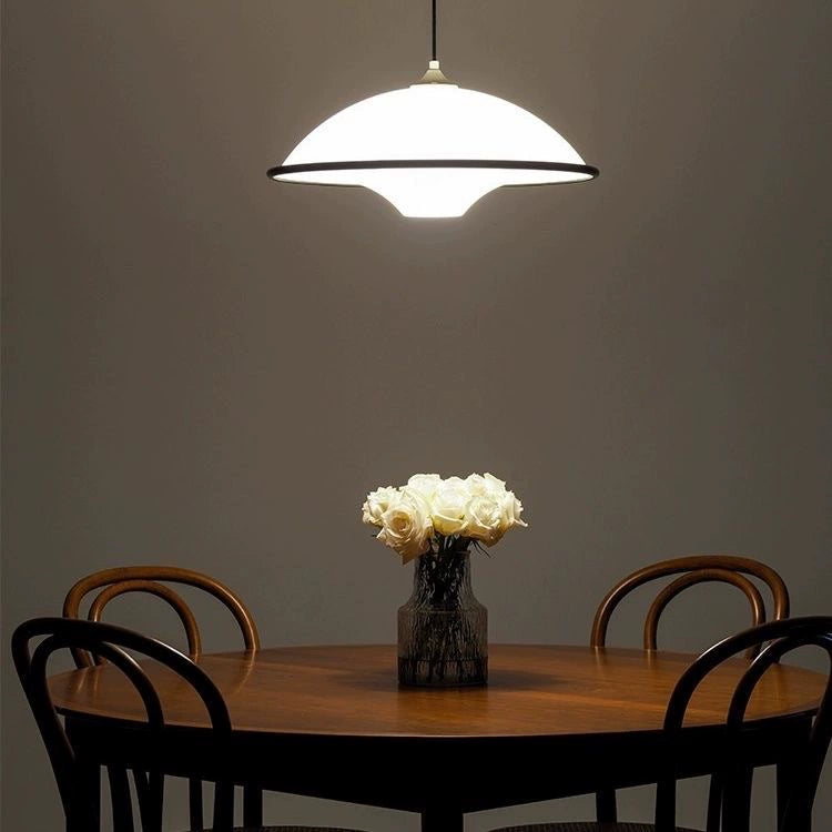 Minimalist_Cream_Pendant_Lamp_2